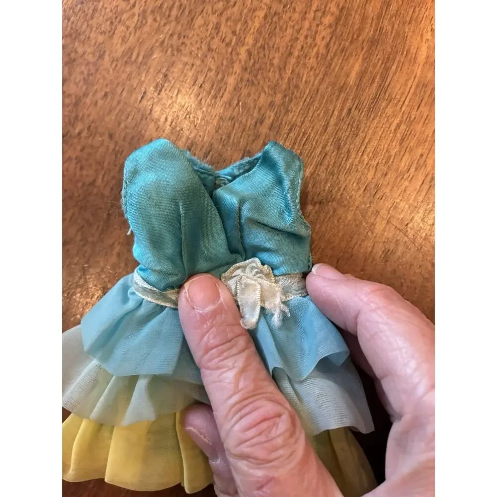 Vintage Barbie Dreamy Blues #1456 Mod Era Blue Dress Outfit
